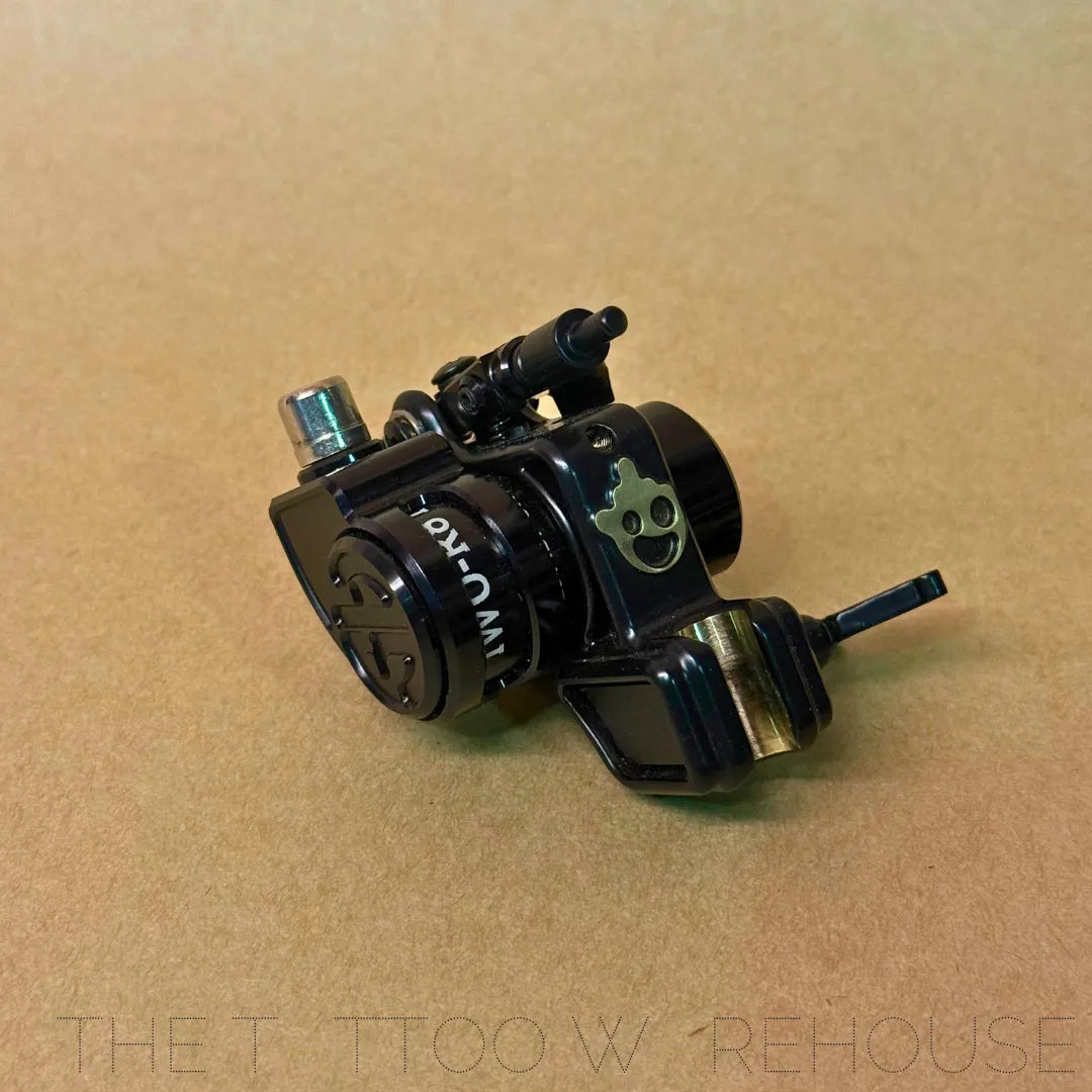 Andy Seb R8 Blackout