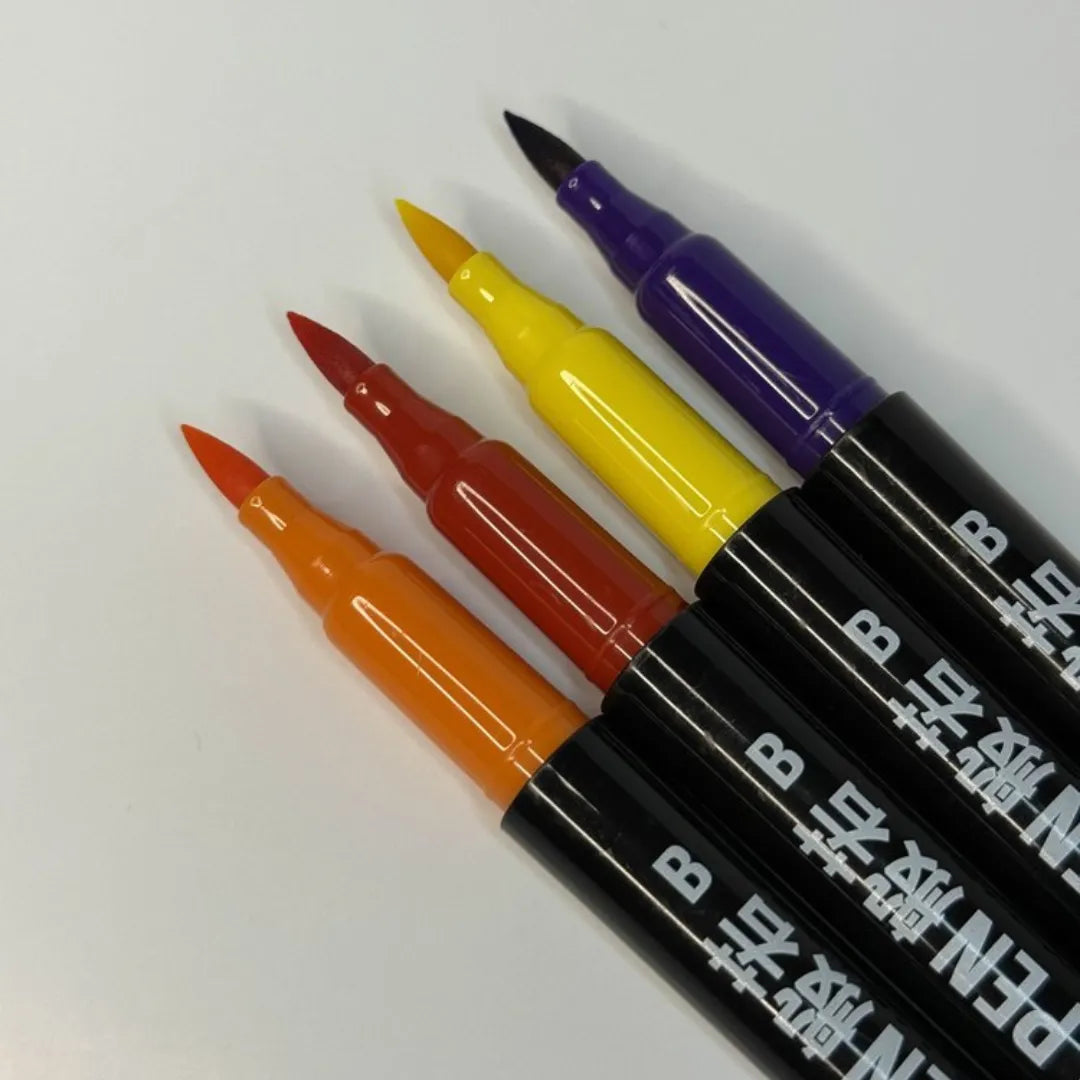 Hannya Pens brush tip, close-up of brush nib