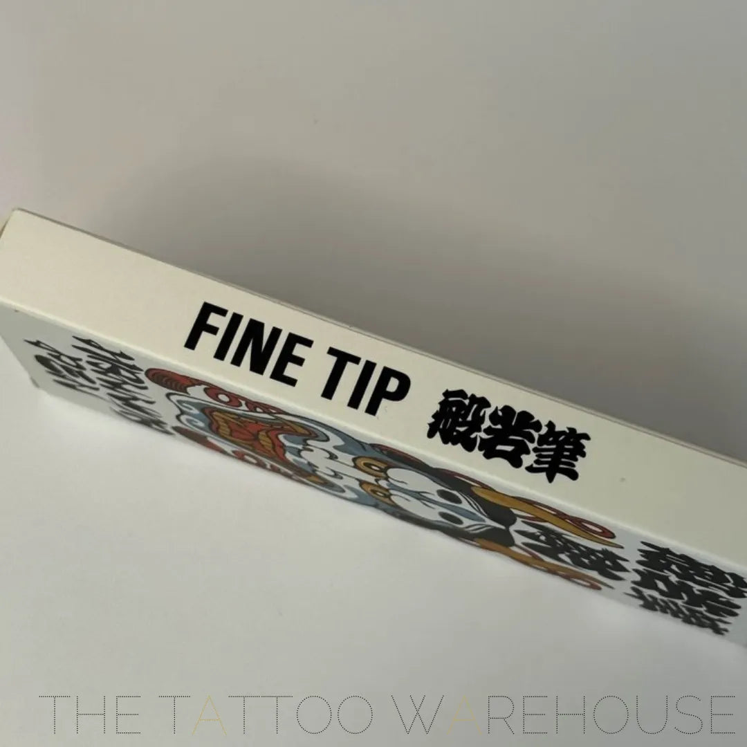 Hannya Pens fine tip, pens laid out individually